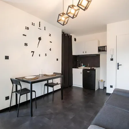 Apartment Recent Studio Less Than 10 Min Walk From The Center Of Tours